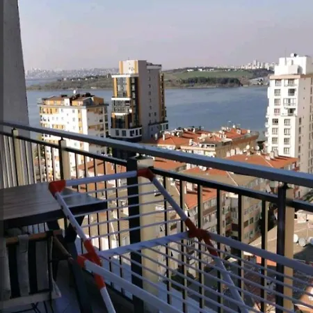 Lägenhet شقة رائعة لعطلة مع العائلة Istanbul